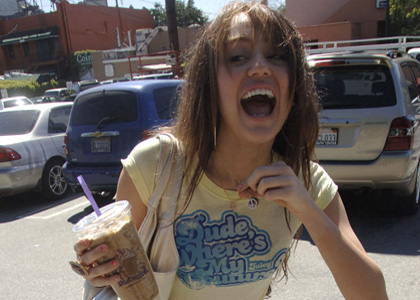 miley-cyrus-music-car.jpg